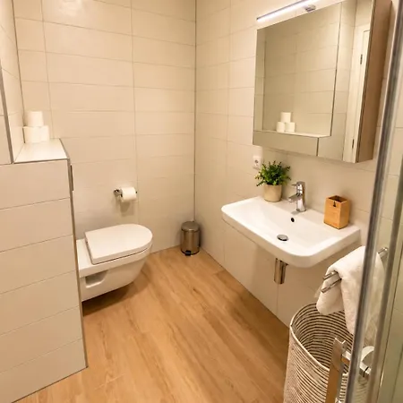 Appartement Relaxing 1 Bedroom Escape With Convenient Parking *